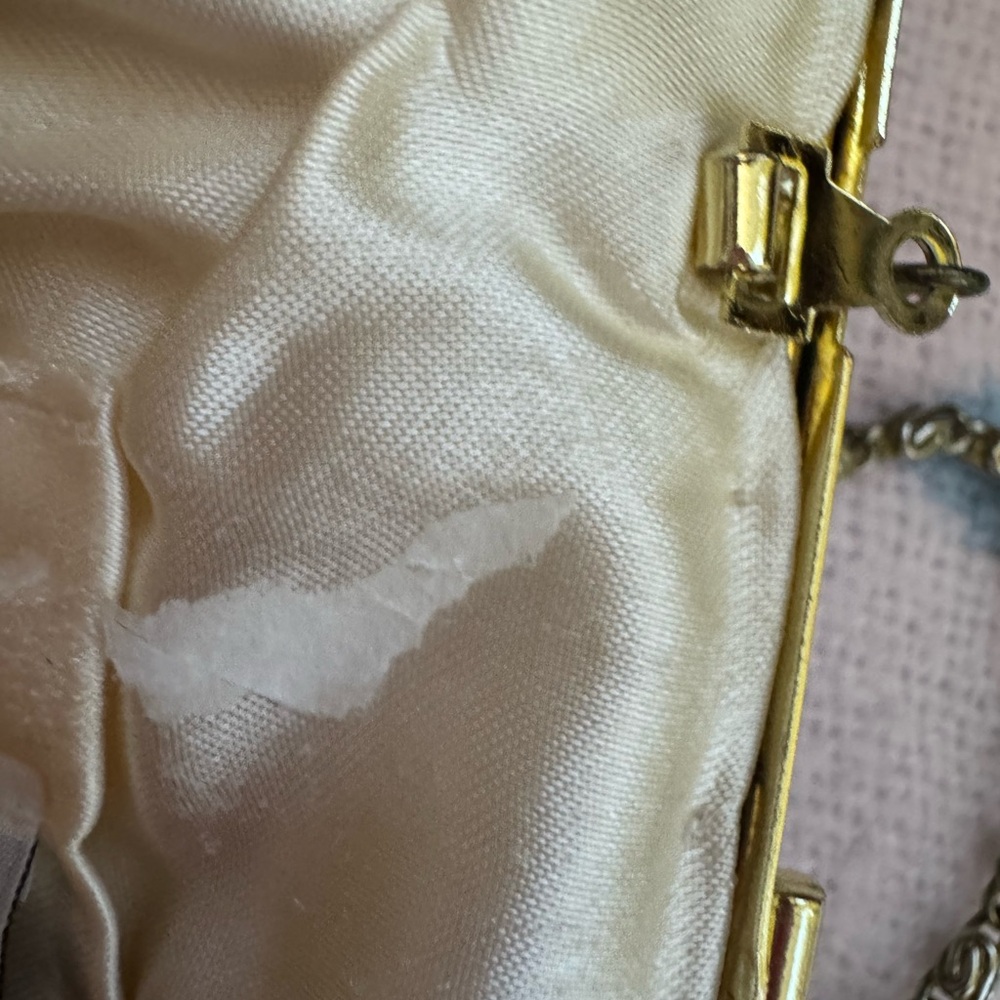 VTG La Regale Elegant Cream Beaded Clutch - Picture 8 of 10